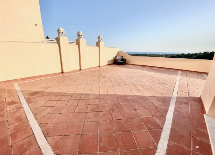 Apartment Penthouse Duplex situé à Elviria - 3