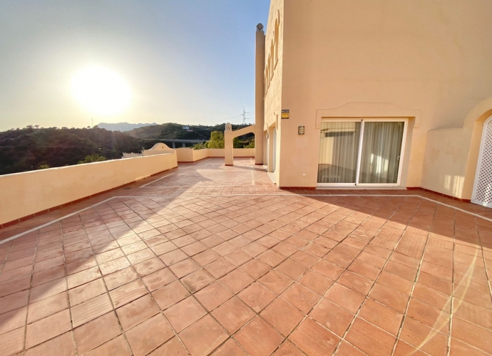 Apartment Penthouse Duplex situé à Elviria - 4