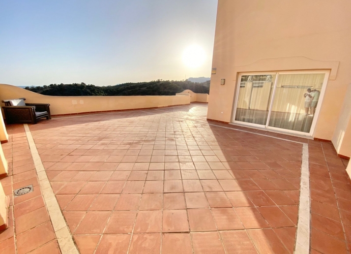 Apartment Penthouse Duplex situé à Elviria - 5