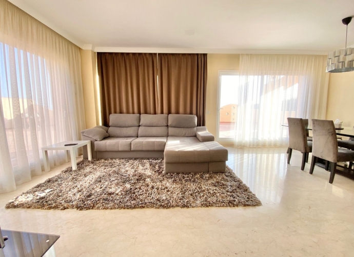 Apartment Penthouse Duplex situé à Elviria - 10