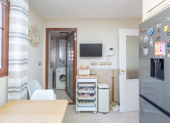 Appartement milieu d’Etage situé à Benahavís - 4