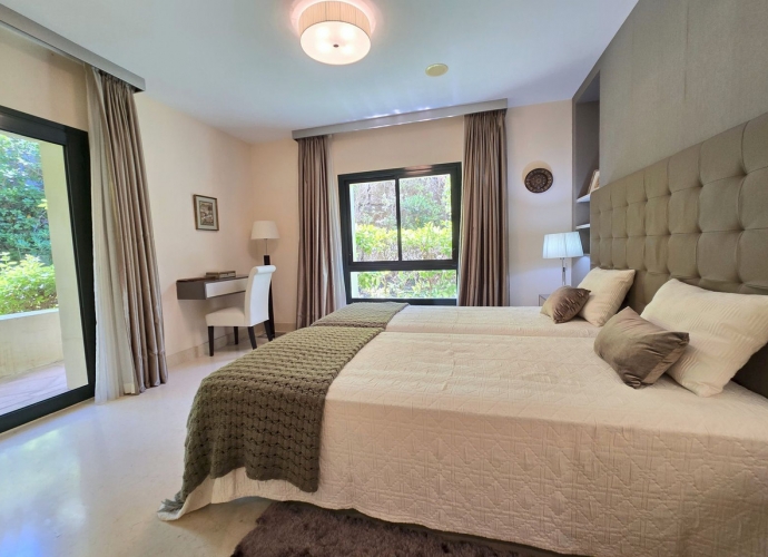 Apartment Middle Floor in Benahavís - 6