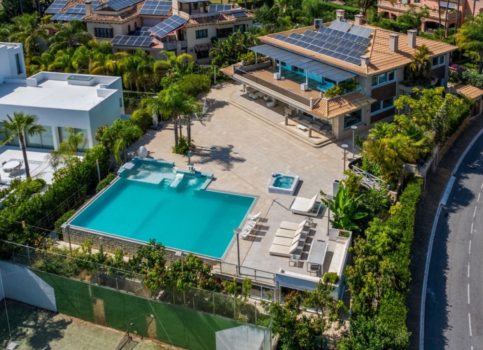 Villa indépendante situé à Bahía de Marbella - 1
