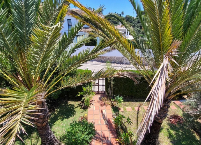 Villa indépendante situé à Elviria - 3