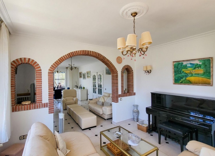 Villa indépendante situé à Elviria - 4