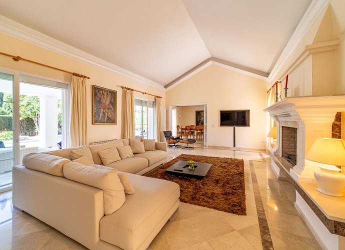 Villa indépendante situé à Sierra Blanca - 3