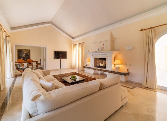 Villa indépendante situé à Sierra Blanca - 4