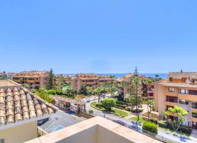 Apartment Penthouse Duplex situé à Bahía de Marbella - 5