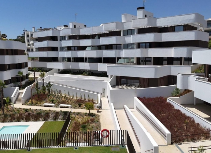 Appartement milieu d’Etage situé à Estepona - 1