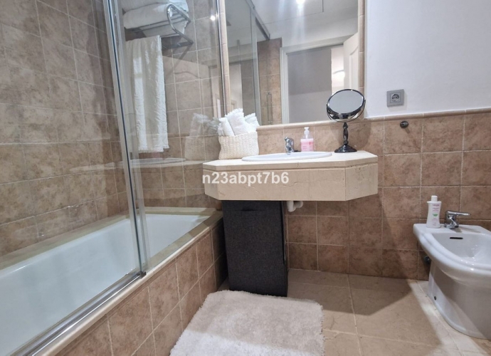 Apartamento Planta Baja en Estepona - 8