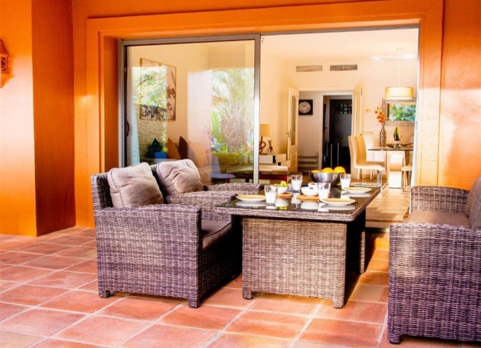 Apartamento Planta Baja en Estepona - 2