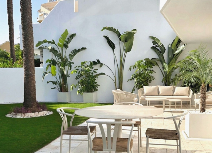 Apartamento Planta Baja en Nueva Andalucía - 1