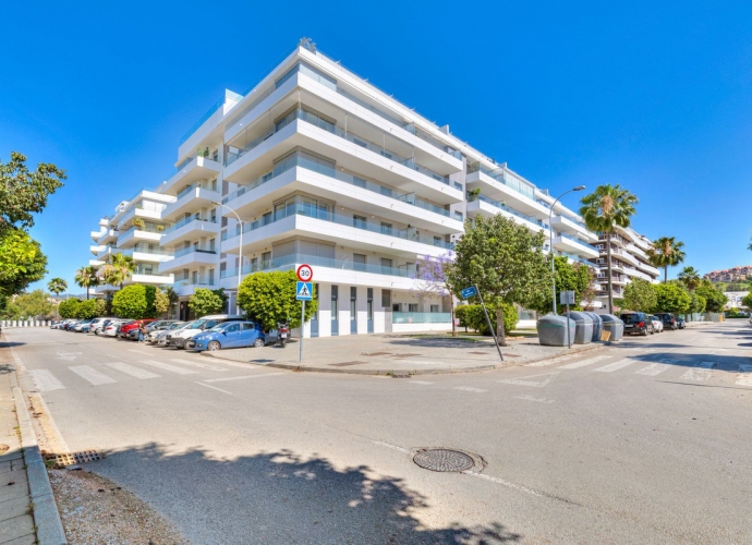 Apartamento Planta Media en Nueva Andalucía - 2