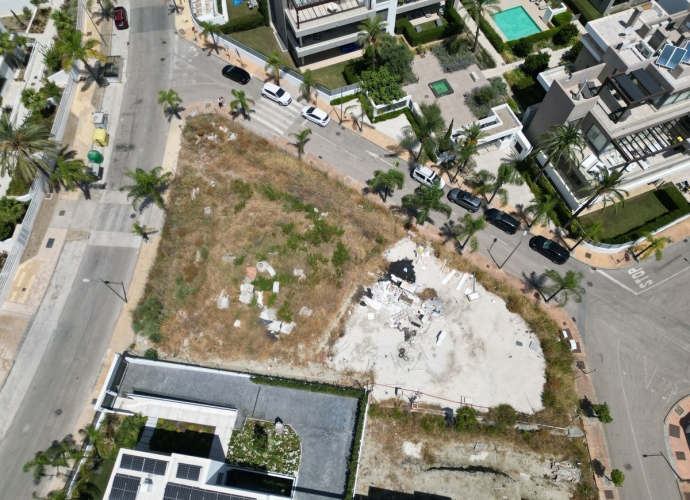 Parcela Residencial en Cancelada - 1