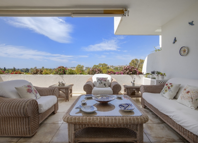 Apartamento Planta Media en Guadalmina Alta - 3