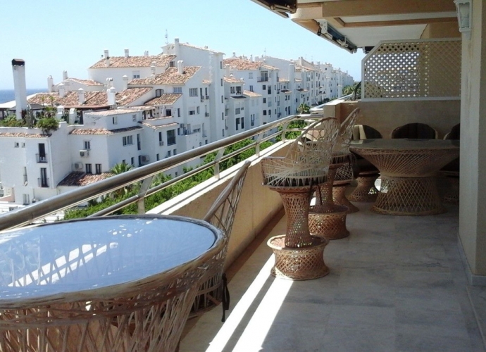 Apartment Middle Floor in Puerto Banús - 6