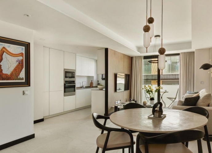 Apartamento Planta Media en Marbella - 1