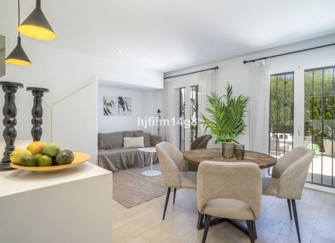 Maison de Ville situé à Nueva Andalucía El Naranjal  - 8