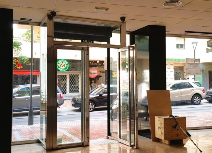 Commercial Shop en Marbella - 3