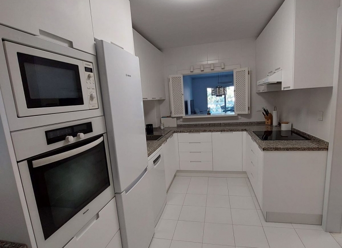 Apartment Middle Floor in Puerto Banús - 5