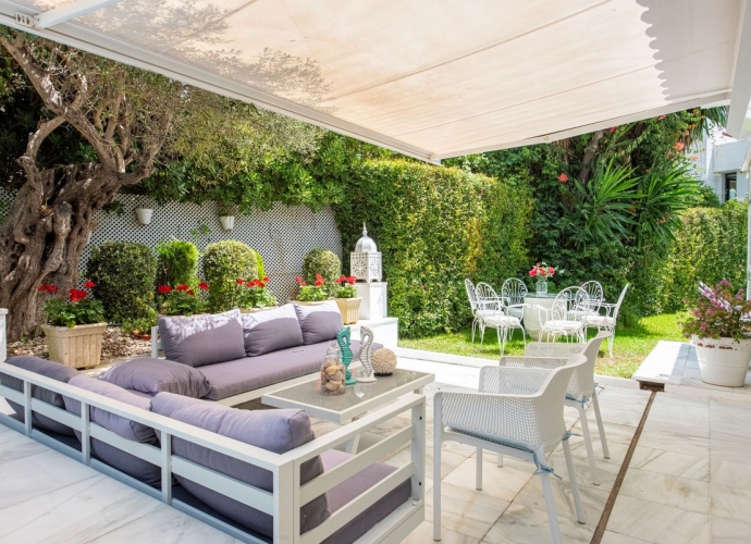 Villa Semi Detached in Los Monteros - 9