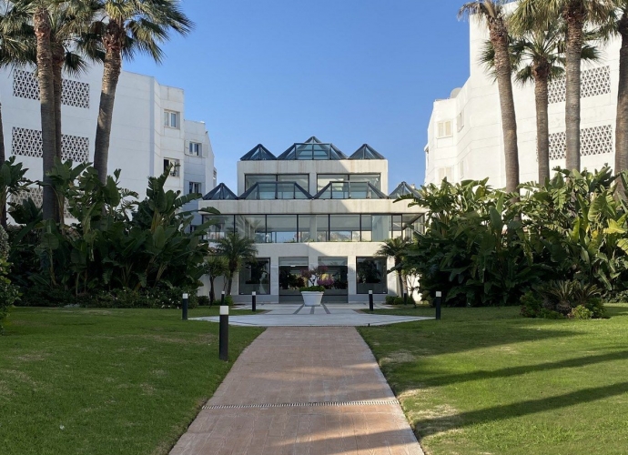 Apartment Ground Floor in Puerto Banús - 1