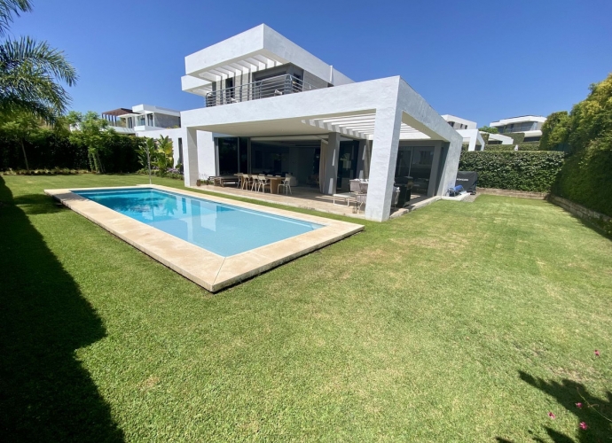 Villa Independiente en Cancelada - 10