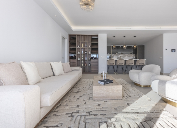 Apartment Middle Floor in Sierra Blanca Jardines Colgantes  - 8
