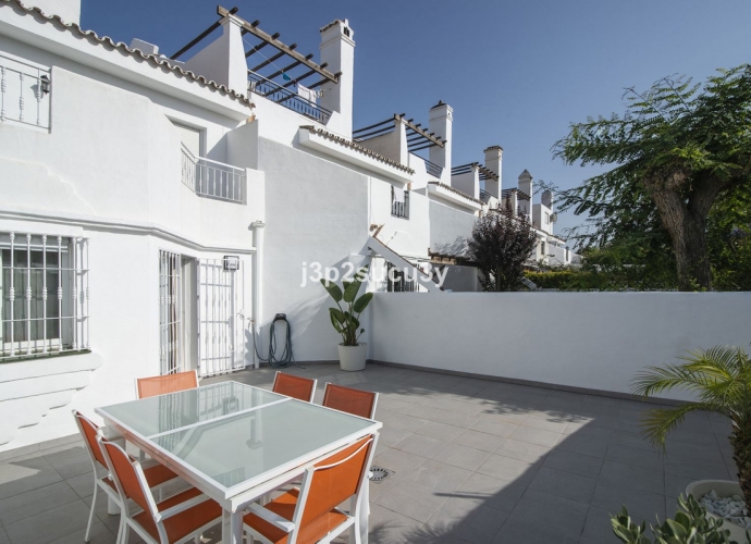 Maison Mitoyenne situé à Nueva Andalucía Los Naranjos  - 10