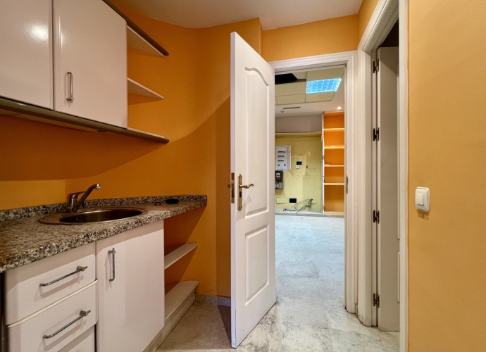 Commercial Commercial Premises en Guadalmina Alta - 5