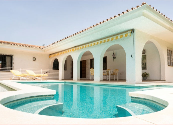 Villa Detached in San Pedro de Alcántara - 2