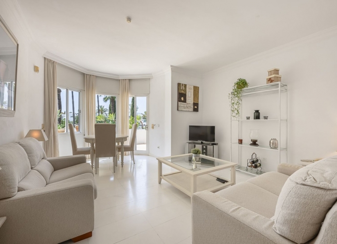 Appartement milieu d’Etage situé à The Golden Mile - 3