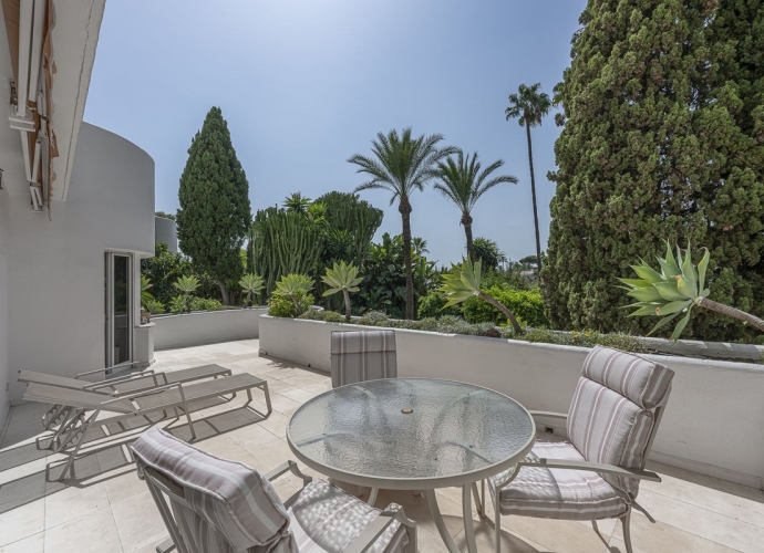 Appartement milieu d’Etage situé à The Golden Mile - 5