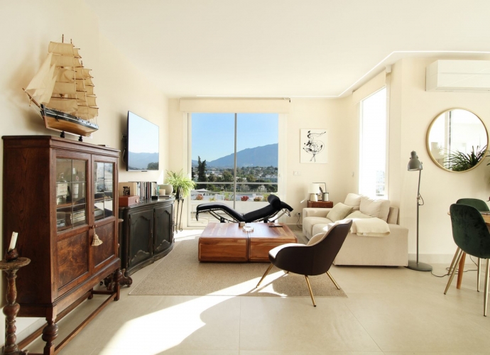 Apartamento Planta Media en Guadalmina Alta - 9