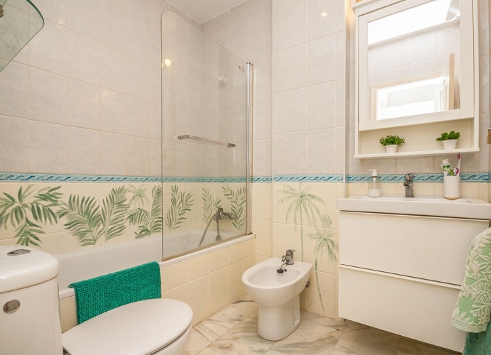 Apartment Middle Floor in Carib Playa - 5