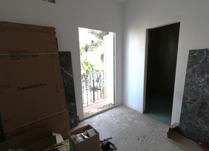 Apartamento Planta Media en New Golden Mile - 10