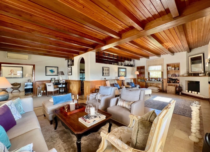 Villa Detached in Elviria - 7