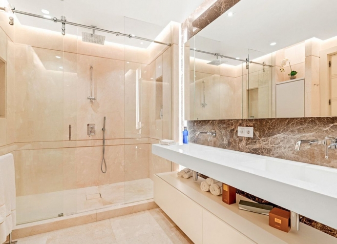 Apartment Middle Floor in The Golden Mile La Trinidad  - 7