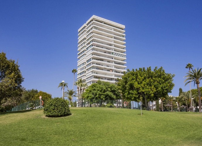 Apartamento Planta Media en Río Real - 1