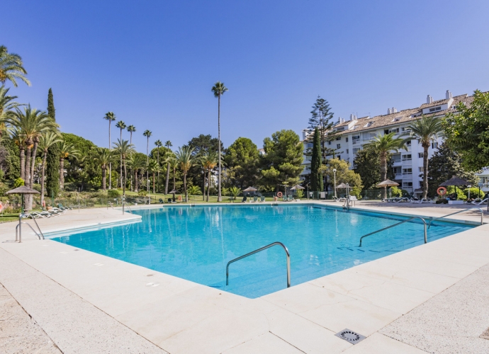 Apartamento Planta Media en Río Real - 9