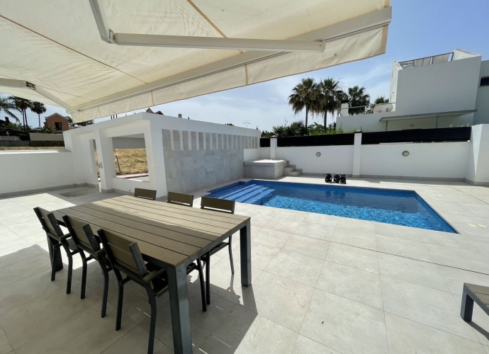 Villa Detached in San Pedro de Alcántara - 3