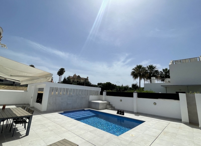 Villa Detached in San Pedro de Alcántara - 4