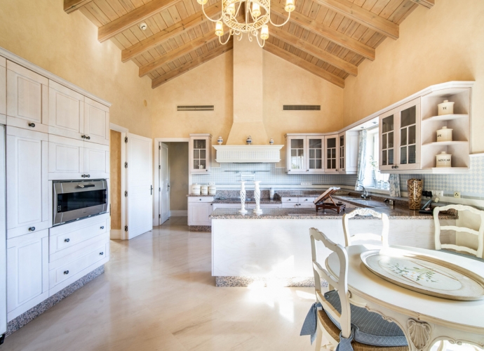 Villa Independiente en The Golden Mile - 9