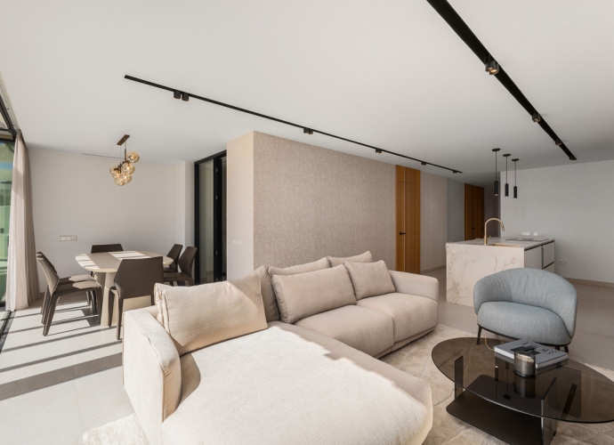 Appartement milieu d’Etage situé à Nueva Andalucía Palacetes los Belvederes  - 5