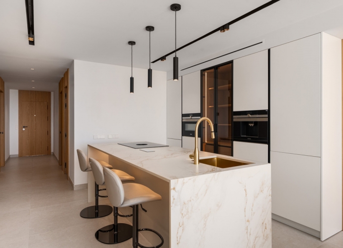 Appartement milieu d’Etage situé à Nueva Andalucía Palacetes los Belvederes  - 8