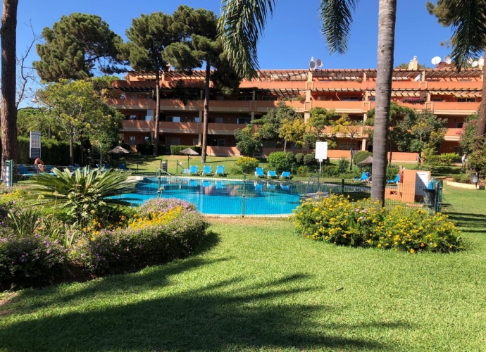 Apartment Ground Floor in Elviria - 1
