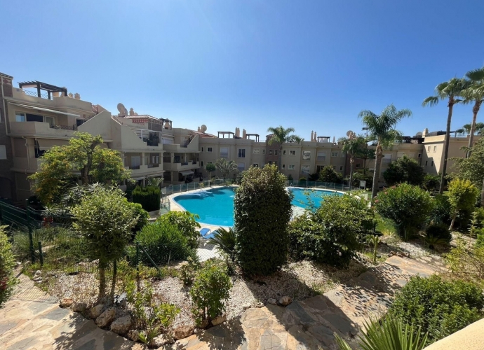Apartamento Planta Media en Estepona - 5