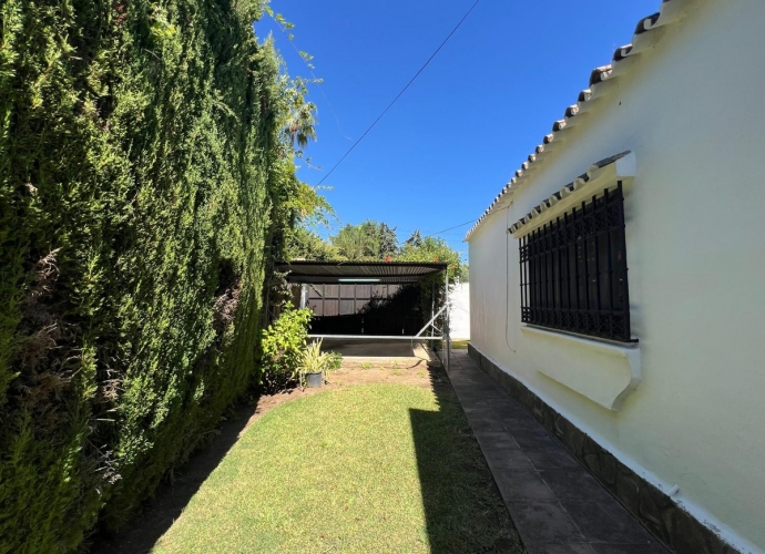 Villa Independiente en Estepona - 2