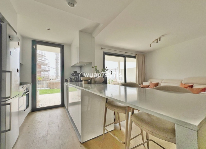 Apartamento Planta Baja en Estepona - 8