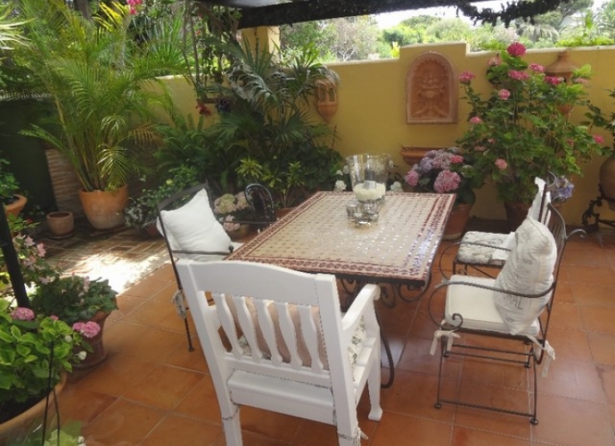 Villa Detached in Elviria - 3